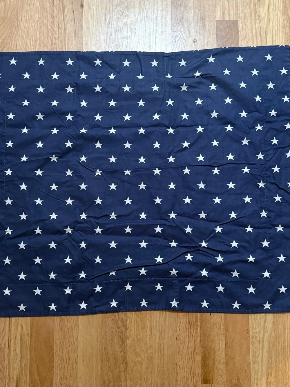 N/A blue white pattern